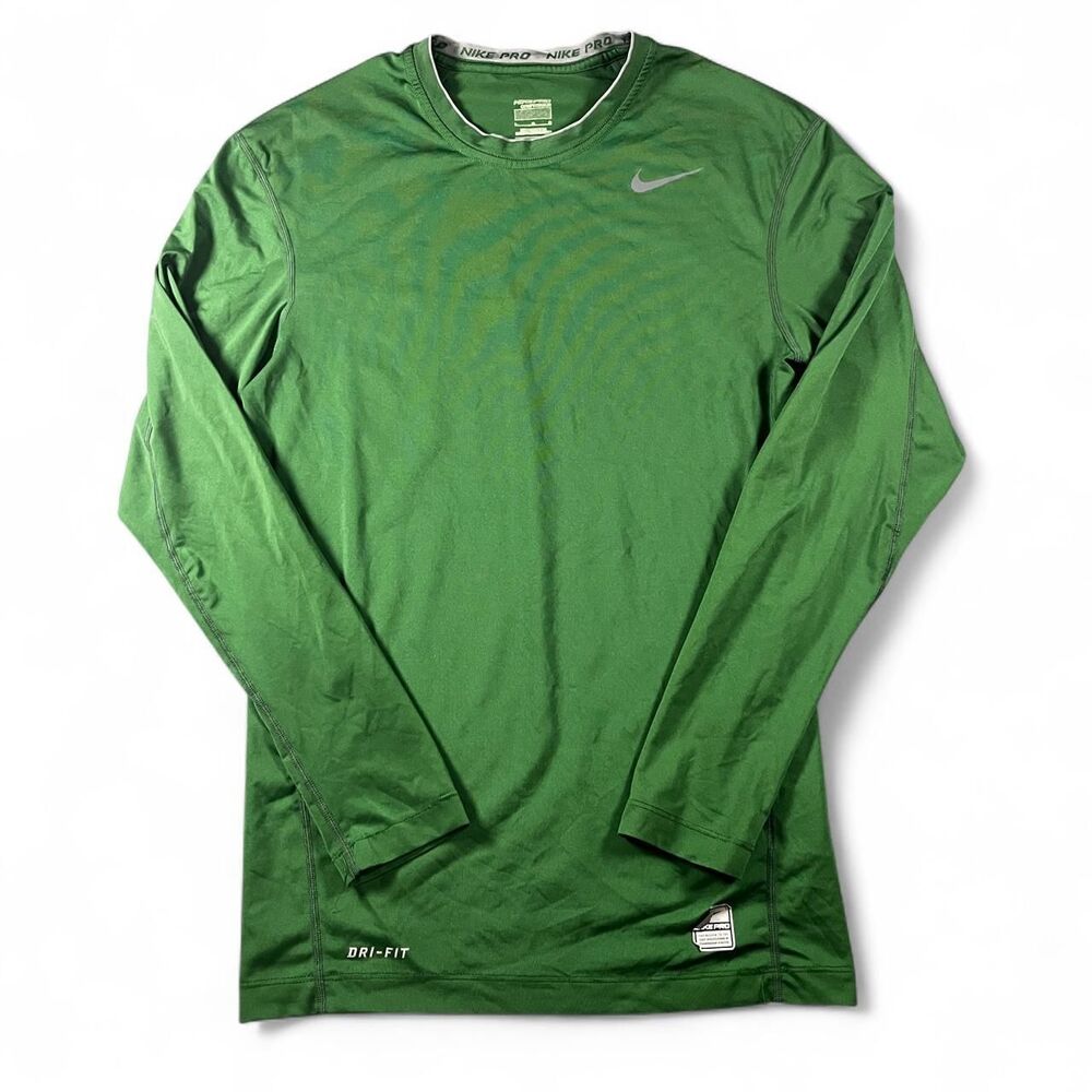 Nike Men's Green Shirt